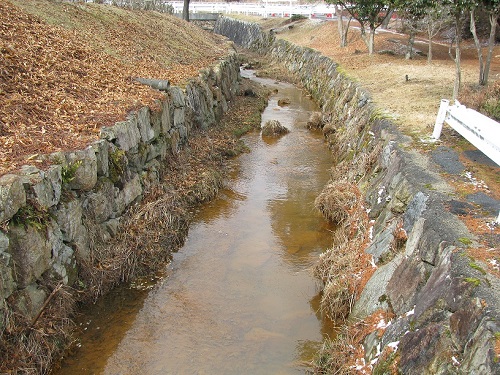 るり渓温泉｜まったりタナゴ釣り